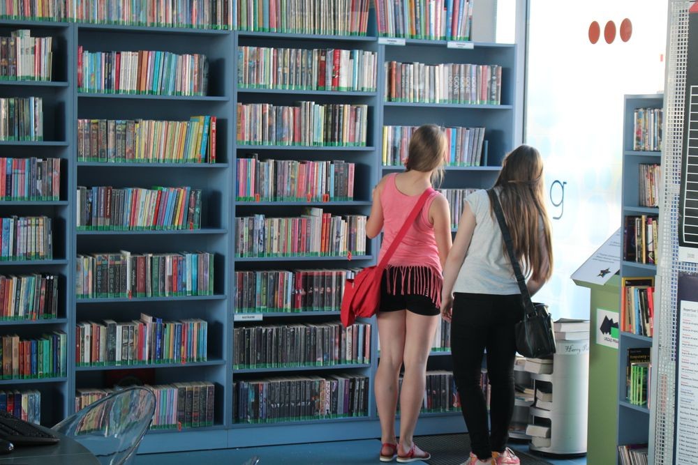 noc bibliotek 003