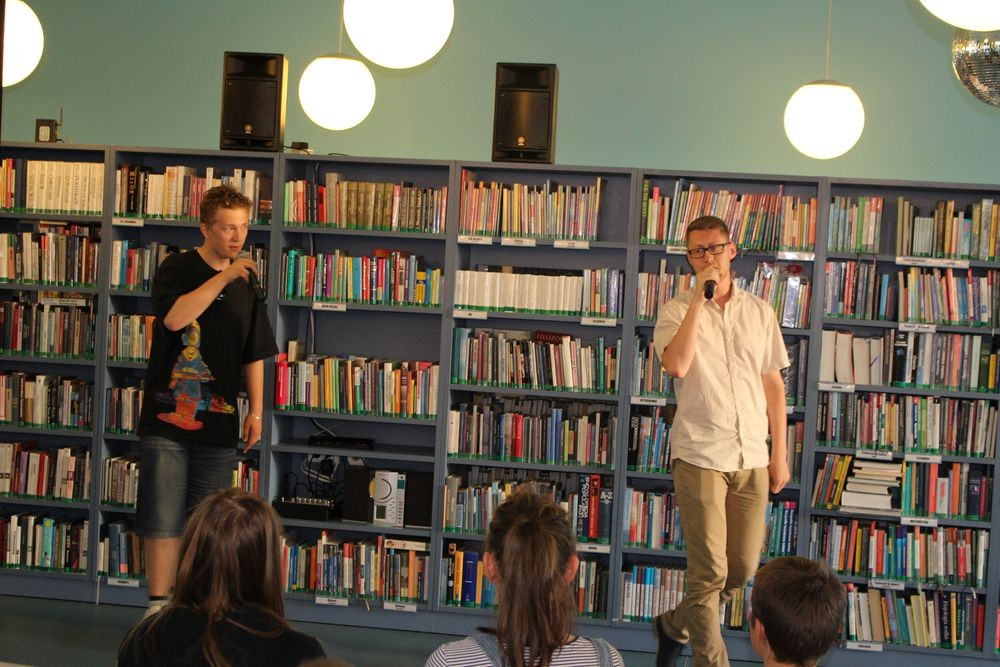 noc bibliotek 010