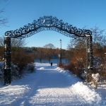 Trochę tu pusto_Promenada absolwentów